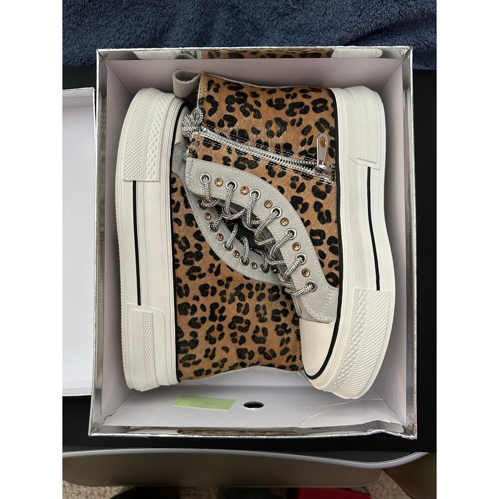 *NWT* Azalea Wang Zephora High-Top Sneaker - Wmn Sz 10/9